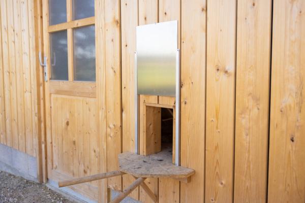 Aluminium Schiebetür inkl. Führungsschienen und Schutzschiene - Schieber für automatische Hühnertür von Kerbl